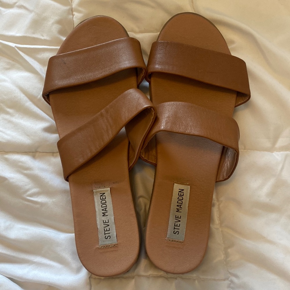 Steve Madden platform sandals
